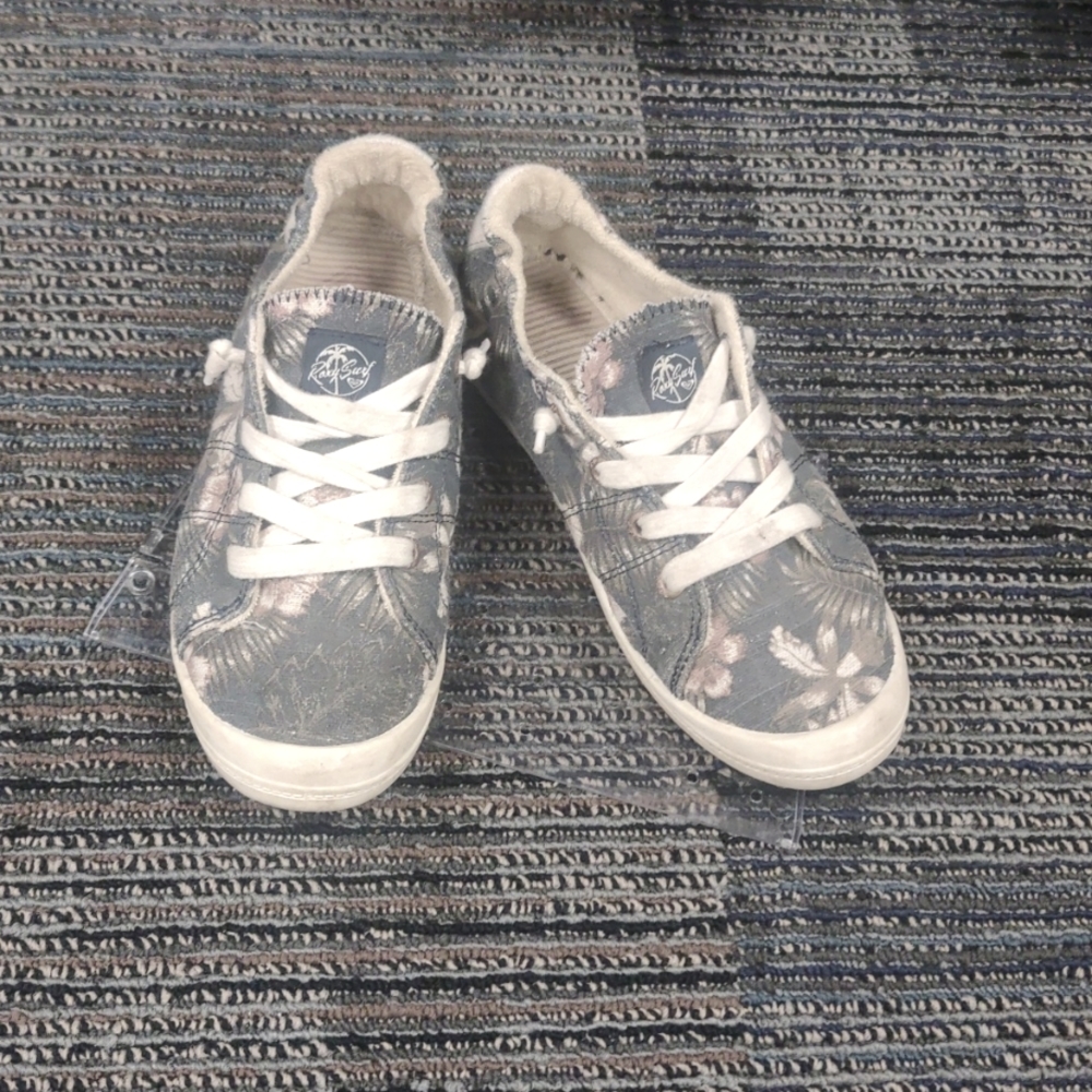 Roxy surf sneaker flat floral shoe size 8